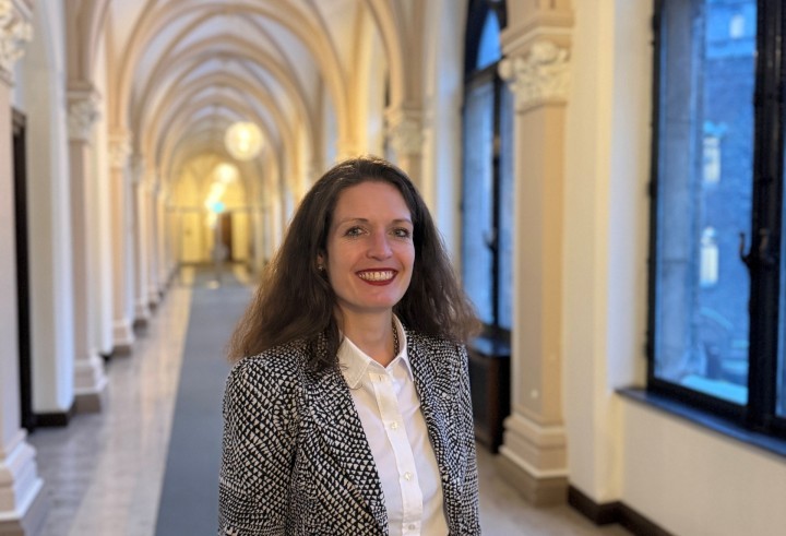 PD Dr Alina Dahmen