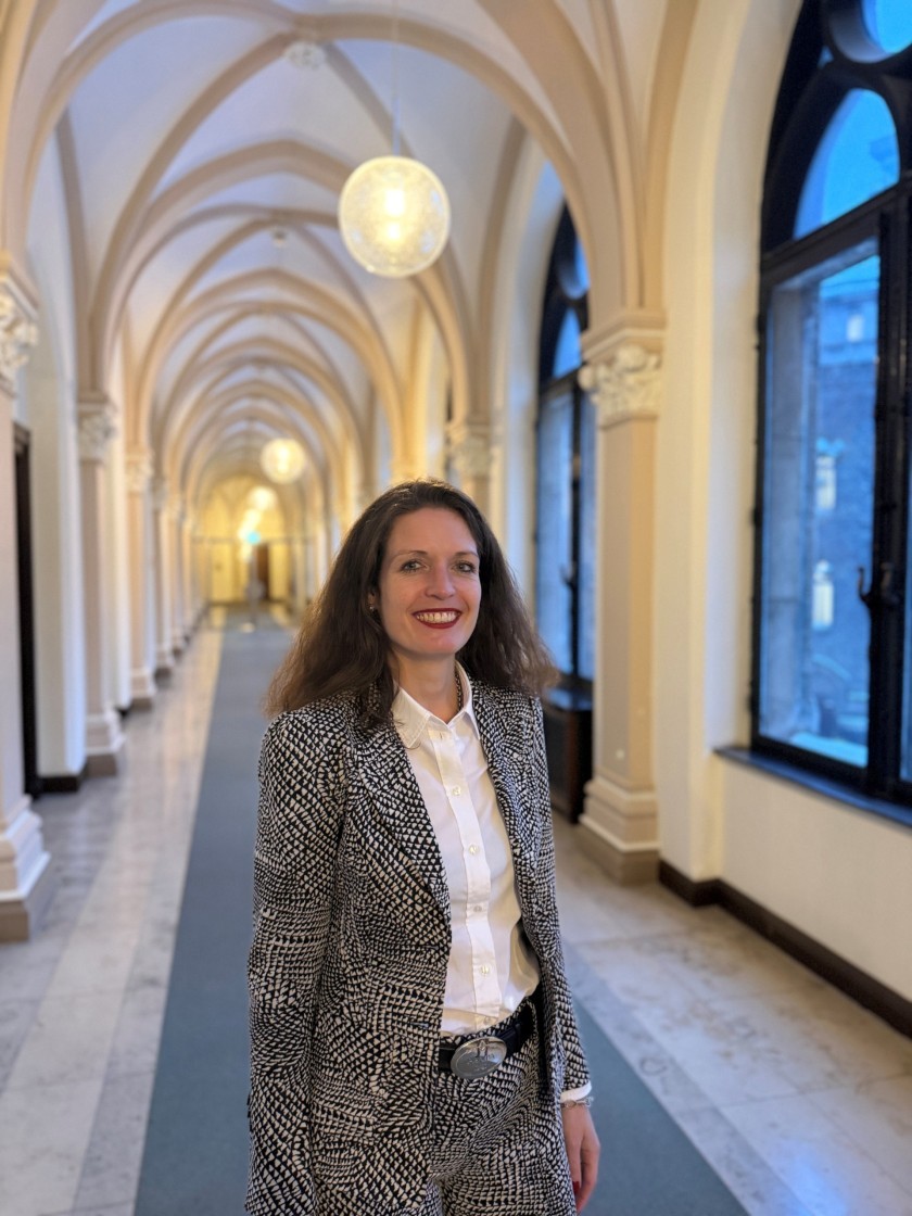 PD Dr Alina Dahmen