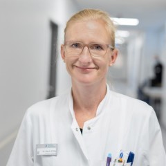 Dr. Bente Voelke