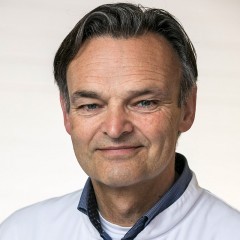  Prof. Dr. René Brouwer