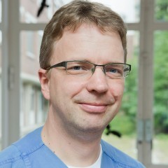 Dr. Torsten Biermann
