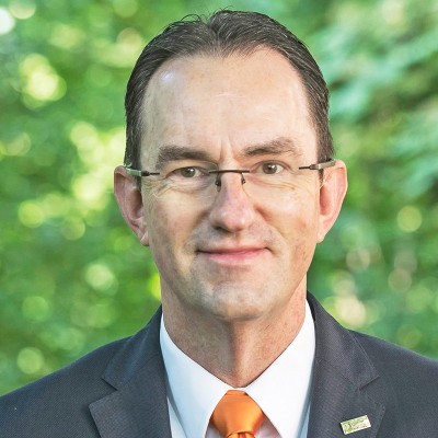 Dr. Andreas Goepfert