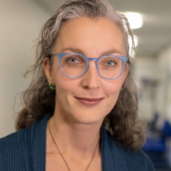 Dr. Nina Bock
