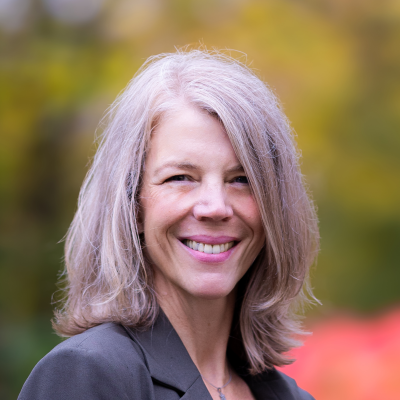 2024 10 28 finanzen fundraising tanja loebert bjorn petersen 2